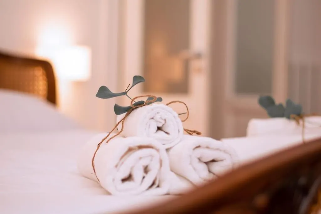 バーリLuxury Bnb Dedeoアパートメント バーリ