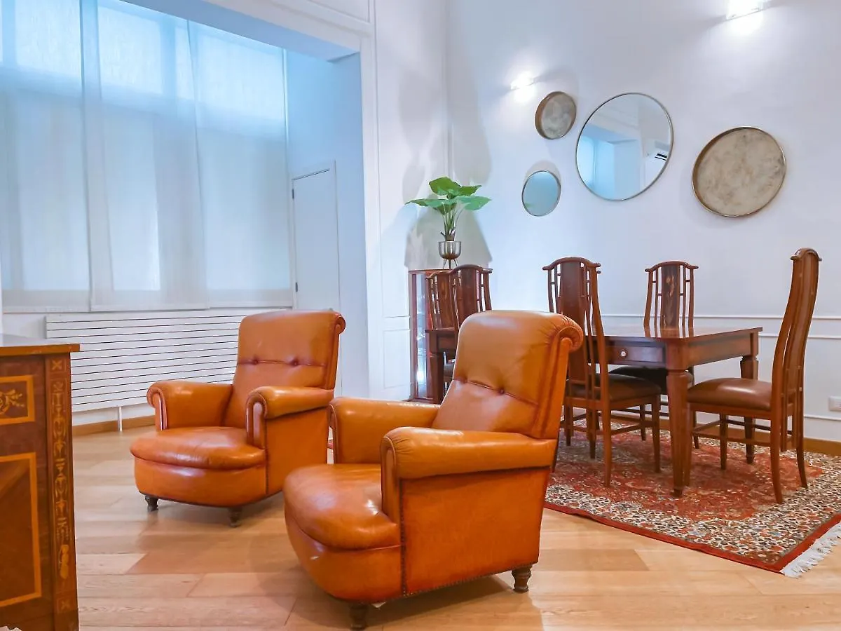 バーリLuxury Bnb Dedeoアパートメント イタリア